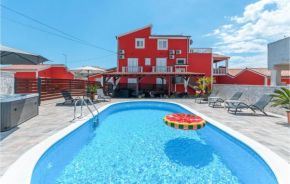 Beautiful Home In Turanj